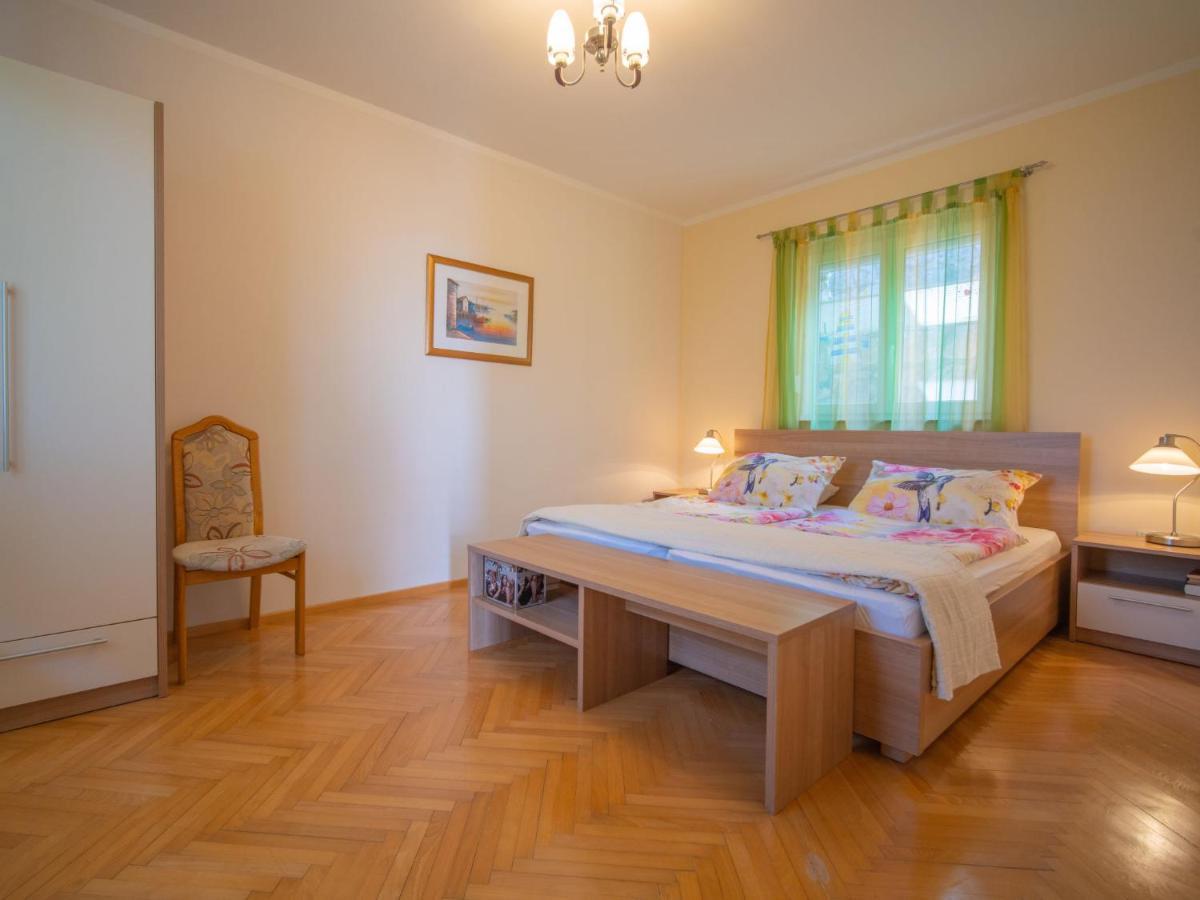 Holiday Home Nikolina By Interhome 로브란 외부 사진