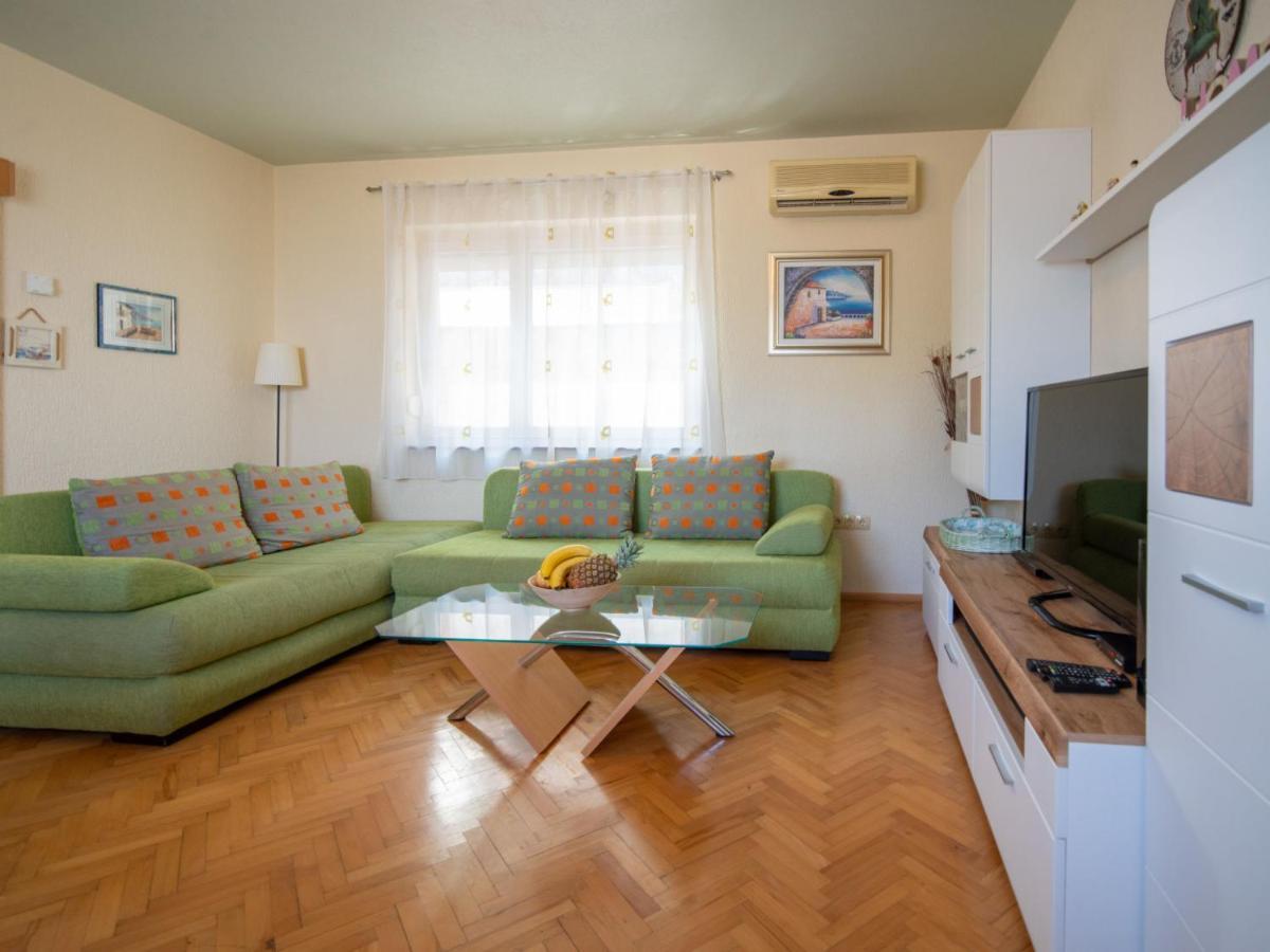 Holiday Home Nikolina By Interhome 로브란 외부 사진